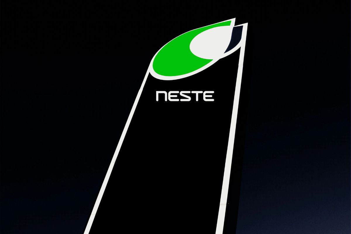 LED Gas Station Pylon