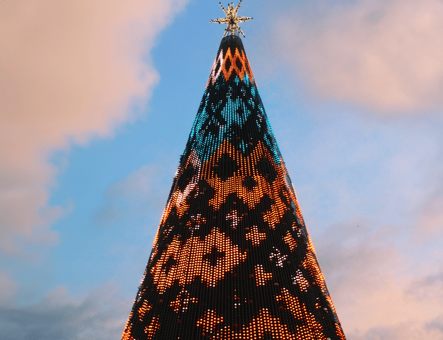 PALAMI Group LED Media Lighting Christmas Tree