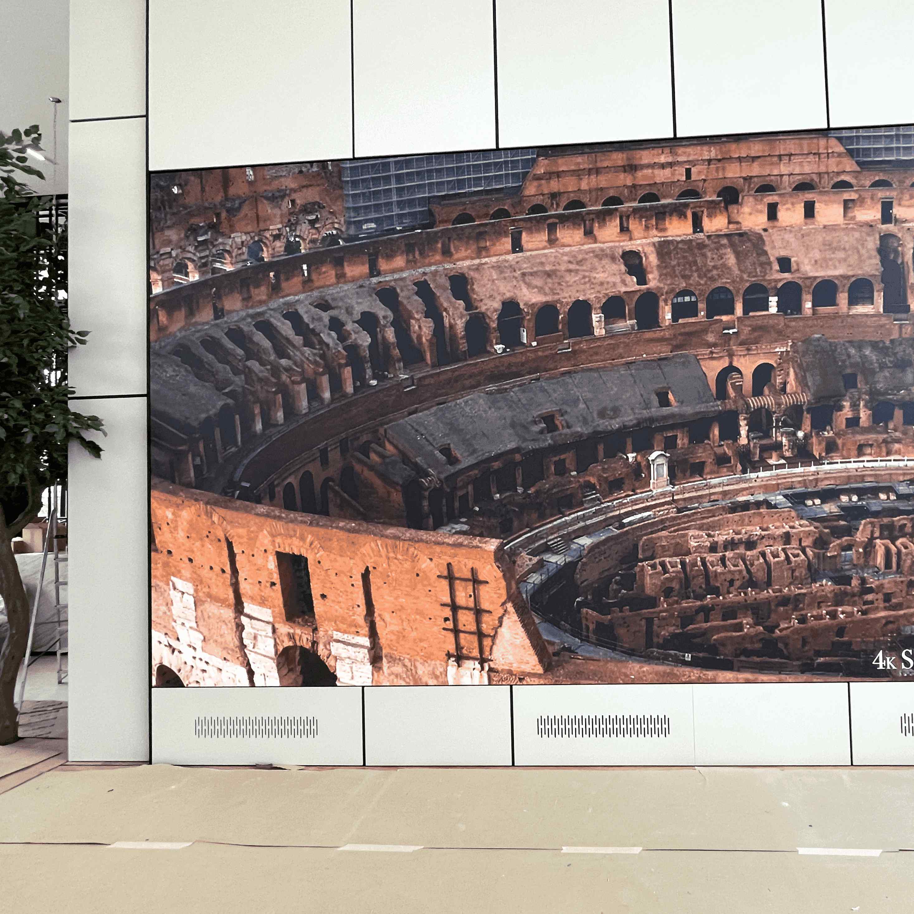 Micro LED Indoor Display - Ultra-Fine Resolution Digital Signage