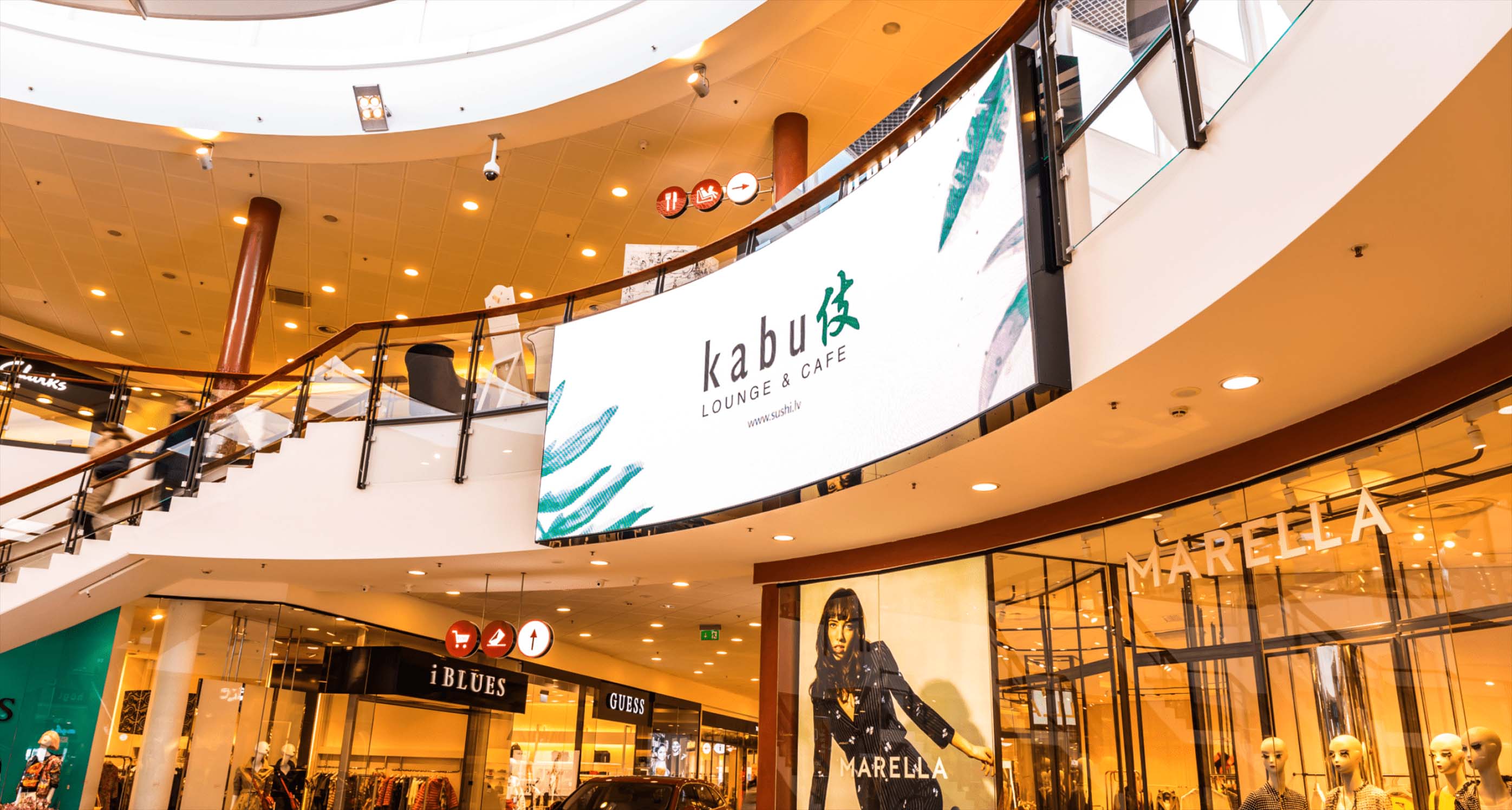 PALAMI Group High Resolution Indoor LED Display Installed In Supermarket