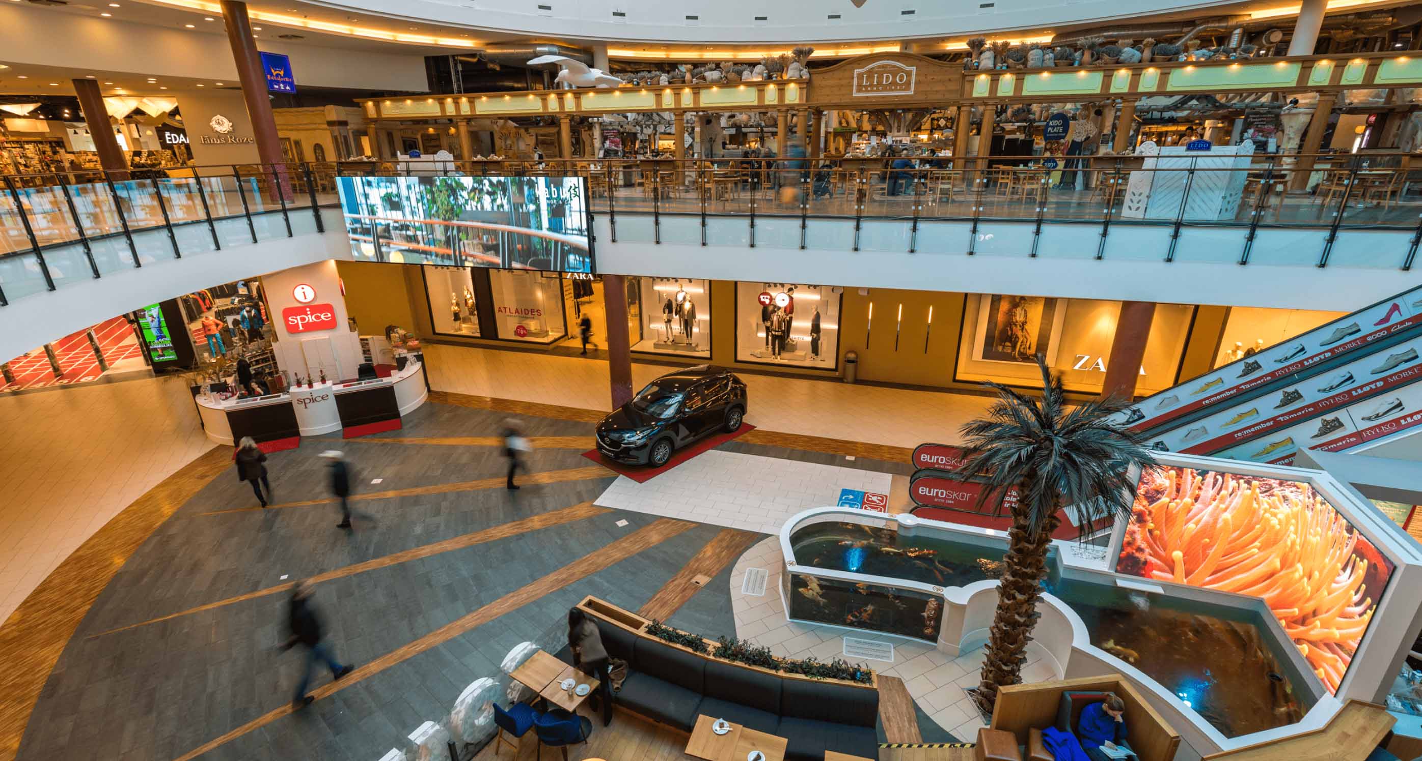 PALAMI Group High Resolution Indoor LED Video Wall Display In Spice Shopping Center