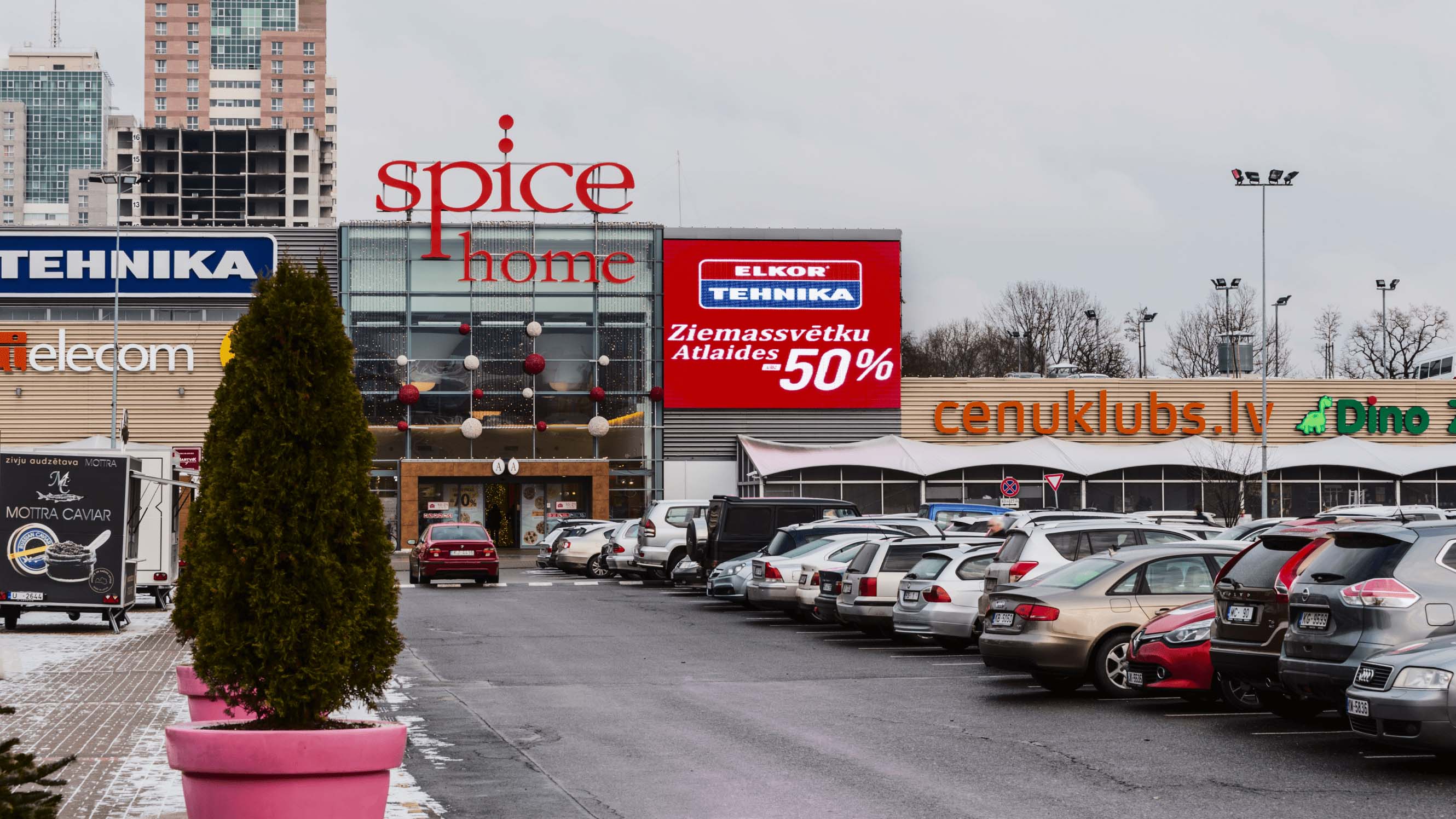 PALAMI Group Outdoor LED Media Screen From PALAMI Media Tubes