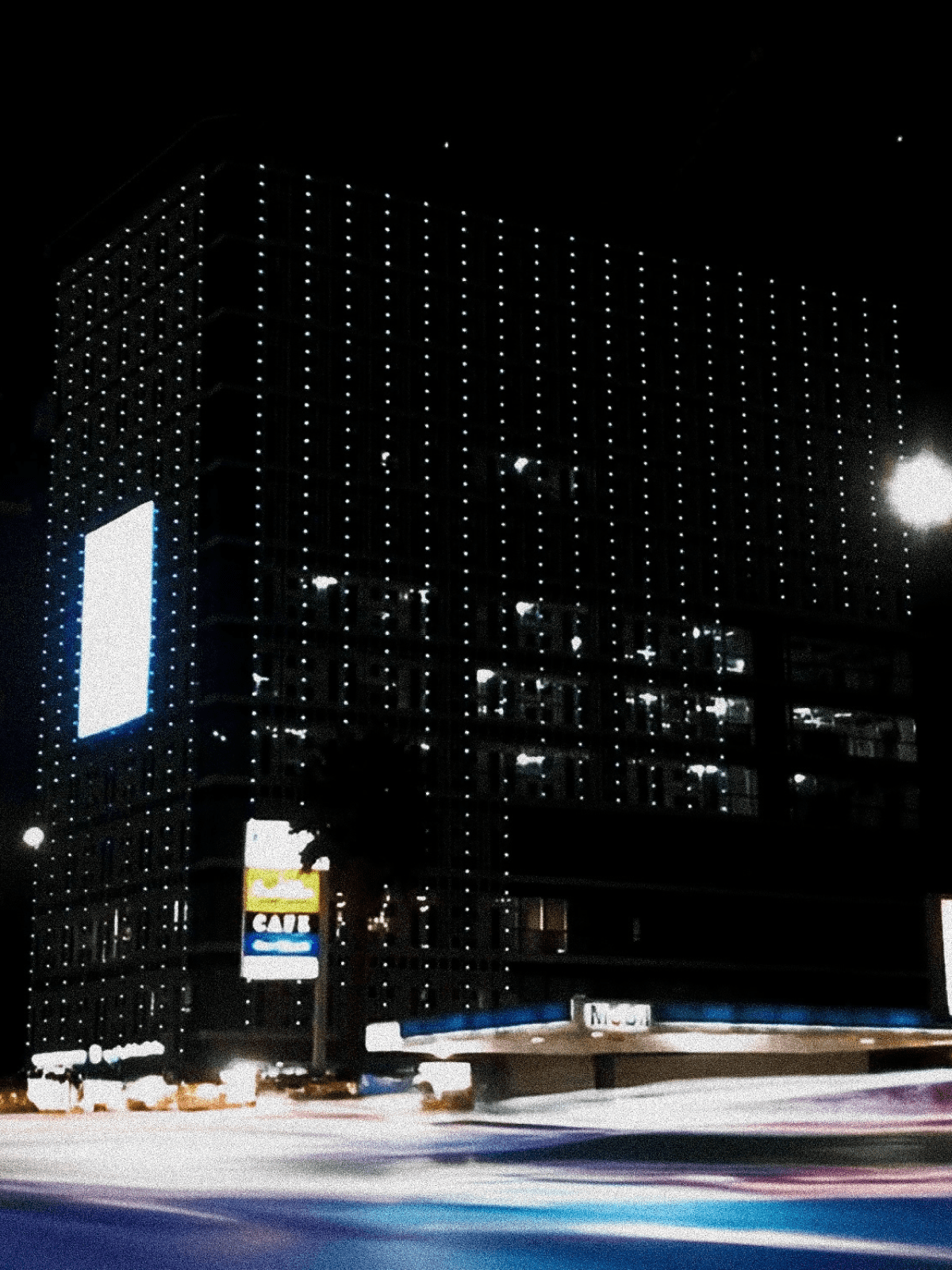 PALAMI Group LED Media Display Project In Egypt On United Nation Bank Facade Mobile Resolution